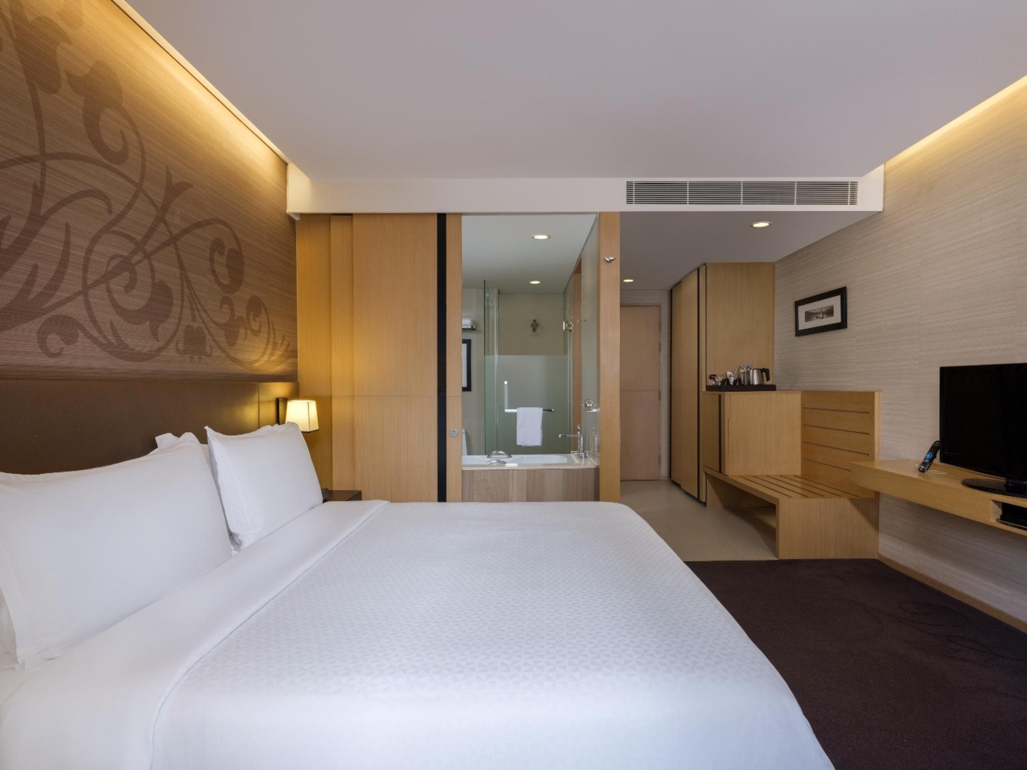 Four Points By Sheraton Bangkok, Sukhumvit 15 Екстер'єр фото