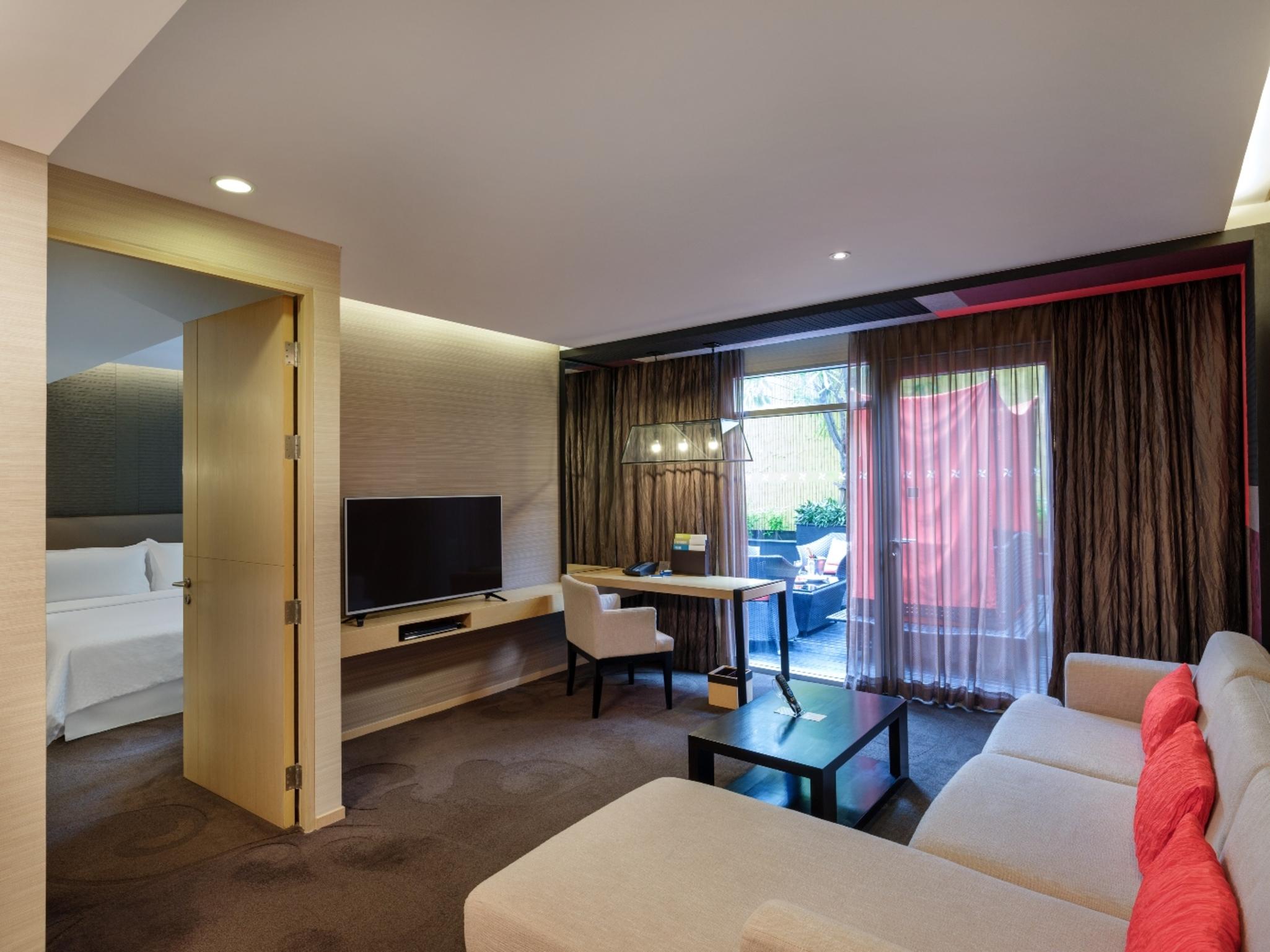 Four Points By Sheraton Bangkok, Sukhumvit 15 Екстер'єр фото