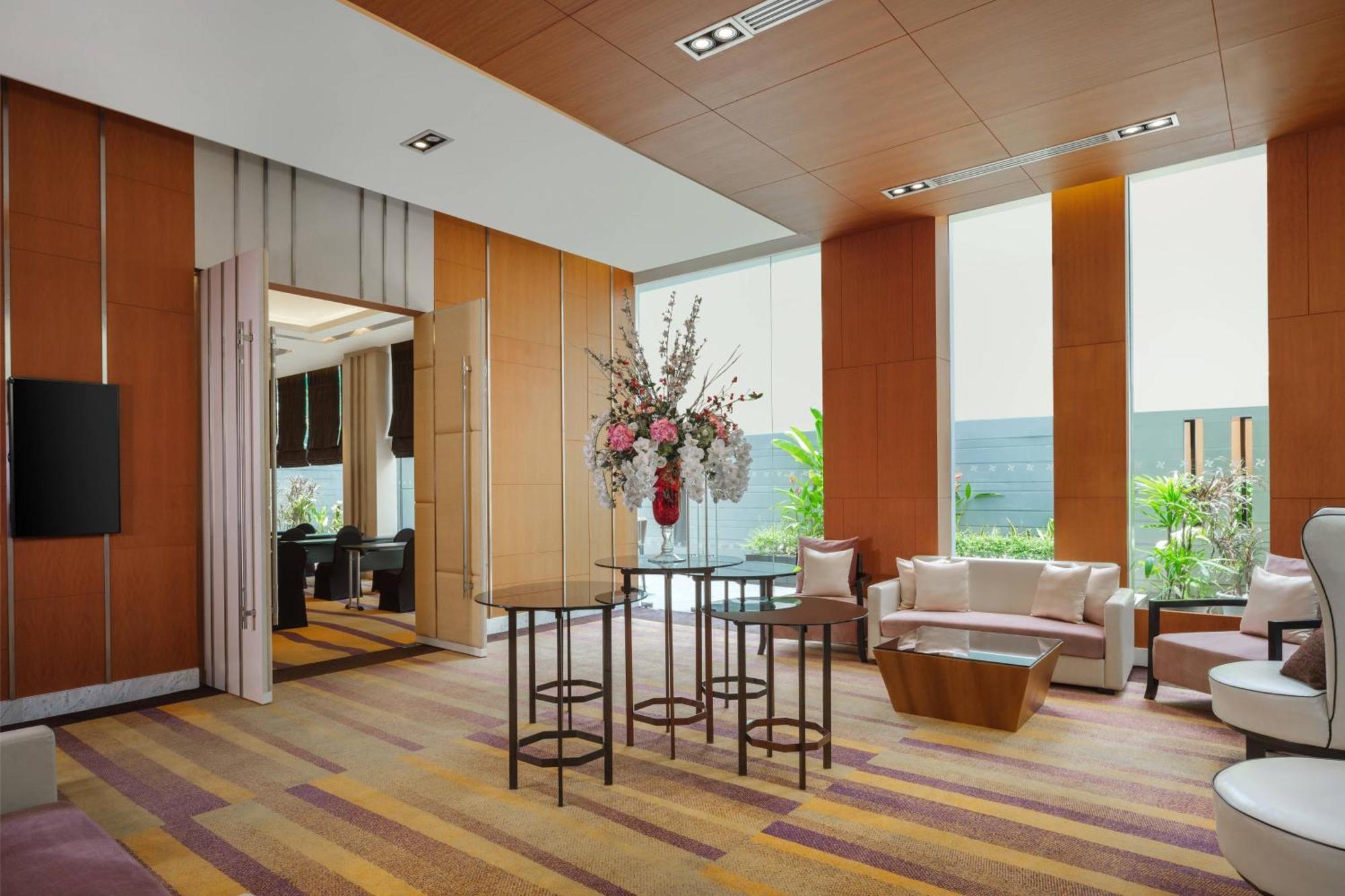Four Points By Sheraton Bangkok, Sukhumvit 15 Екстер'єр фото