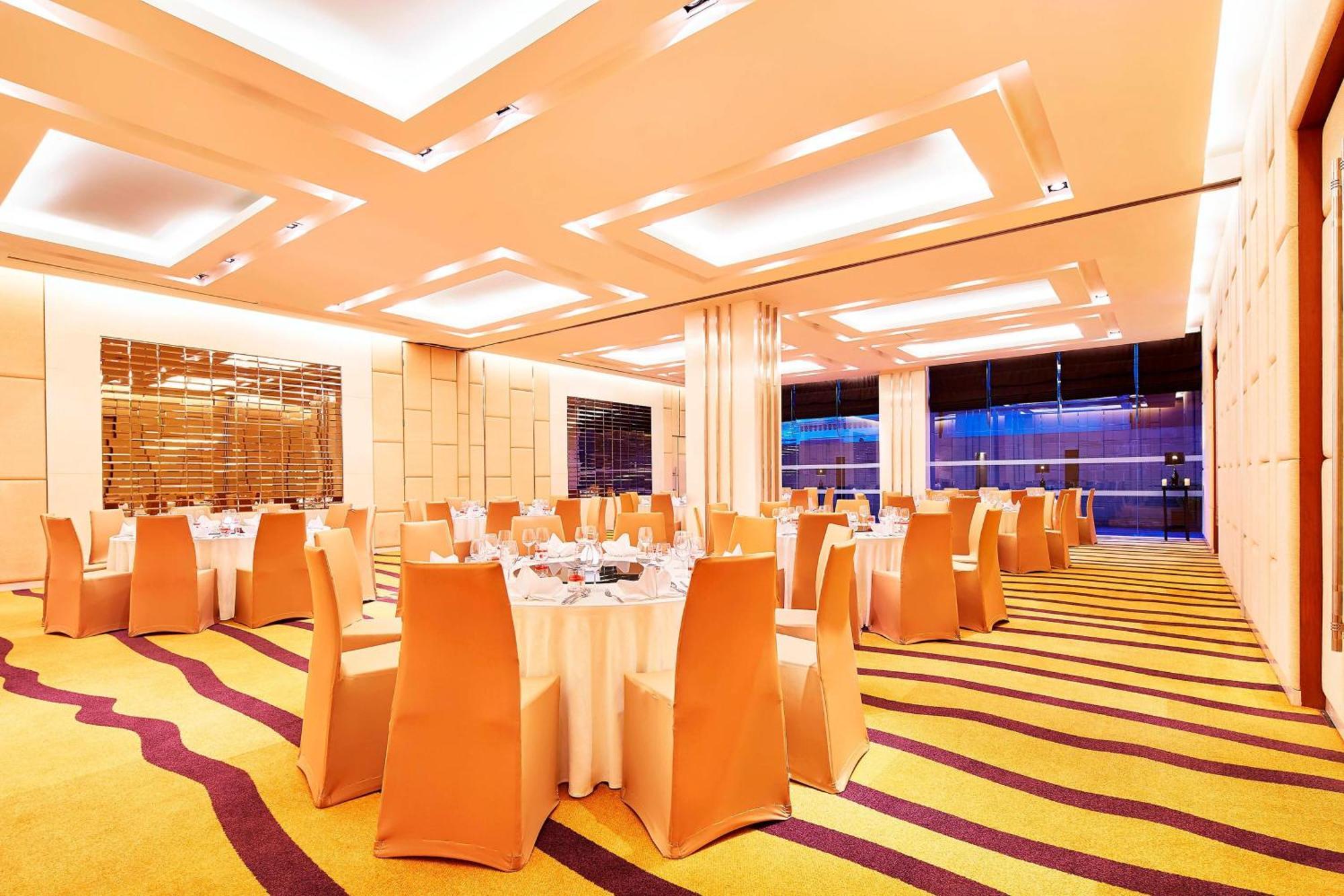 Four Points By Sheraton Bangkok, Sukhumvit 15 Екстер'єр фото