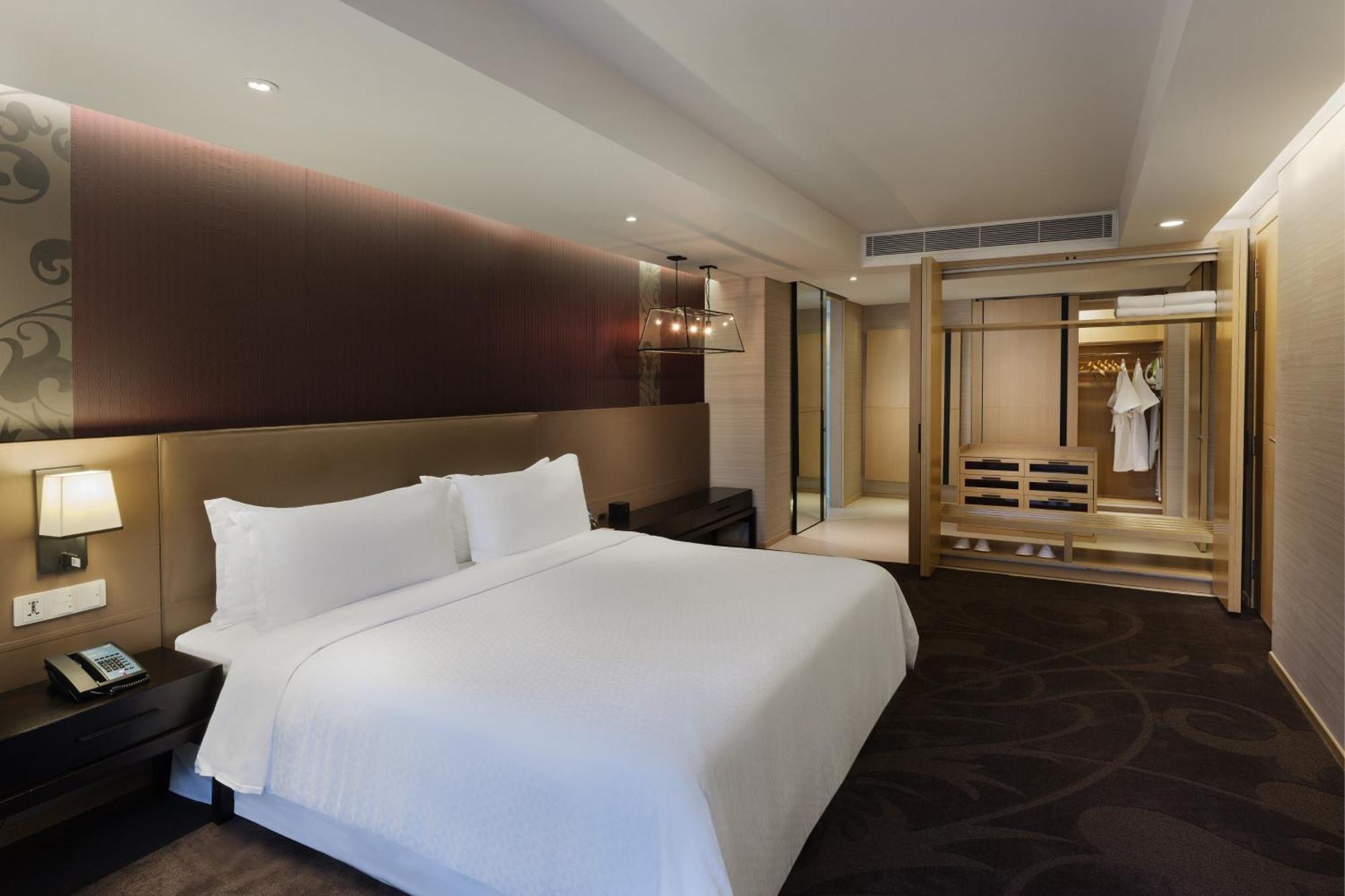 Four Points By Sheraton Bangkok, Sukhumvit 15 Екстер'єр фото