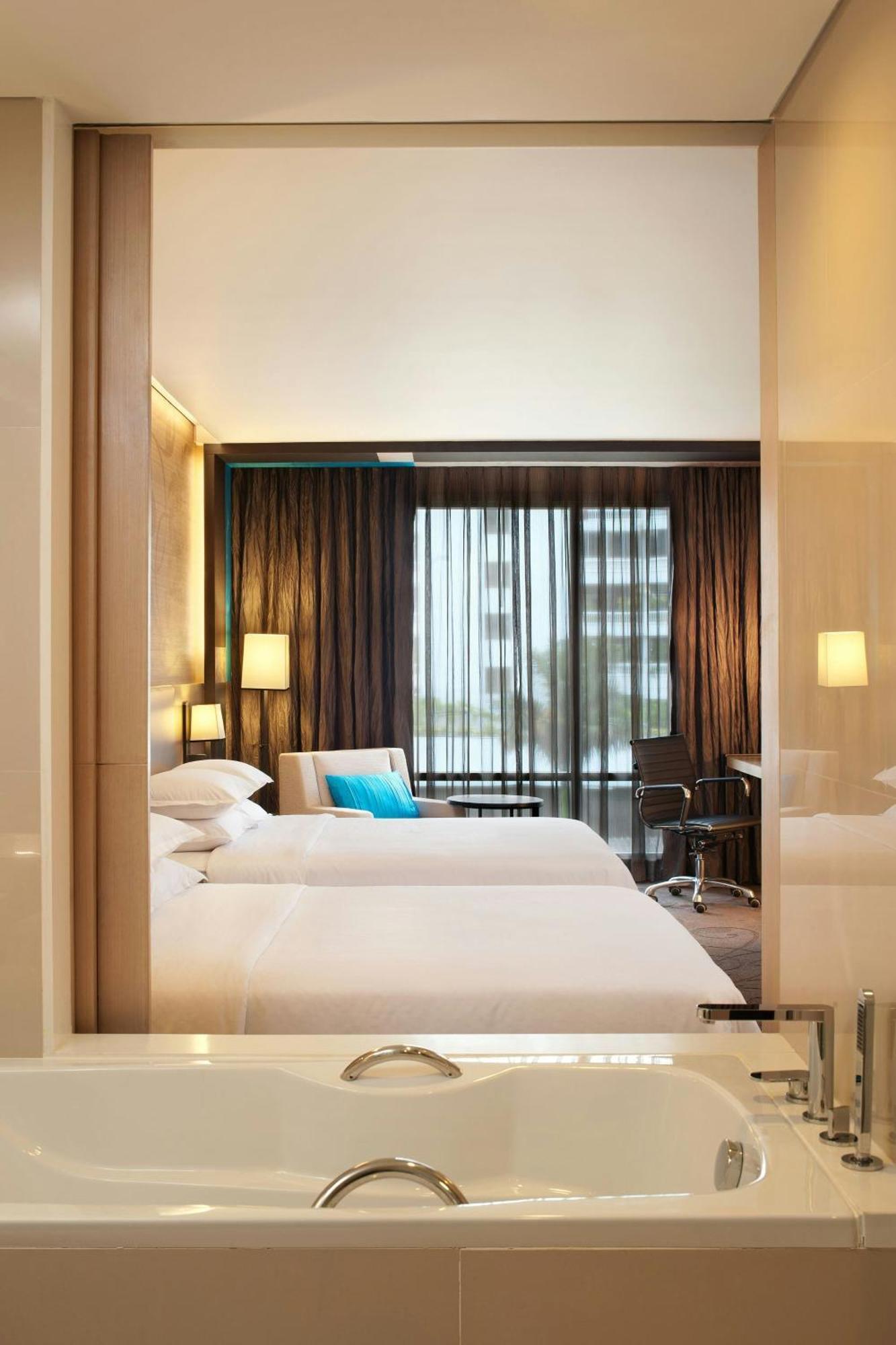 Four Points By Sheraton Bangkok, Sukhumvit 15 Екстер'єр фото